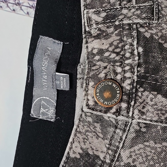 Wit & Wisdom Animal Print Jeans Size 8 - Picture 3 of 6